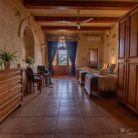 Ta' Salvu Holiday Home Xagħra Екстериор снимка